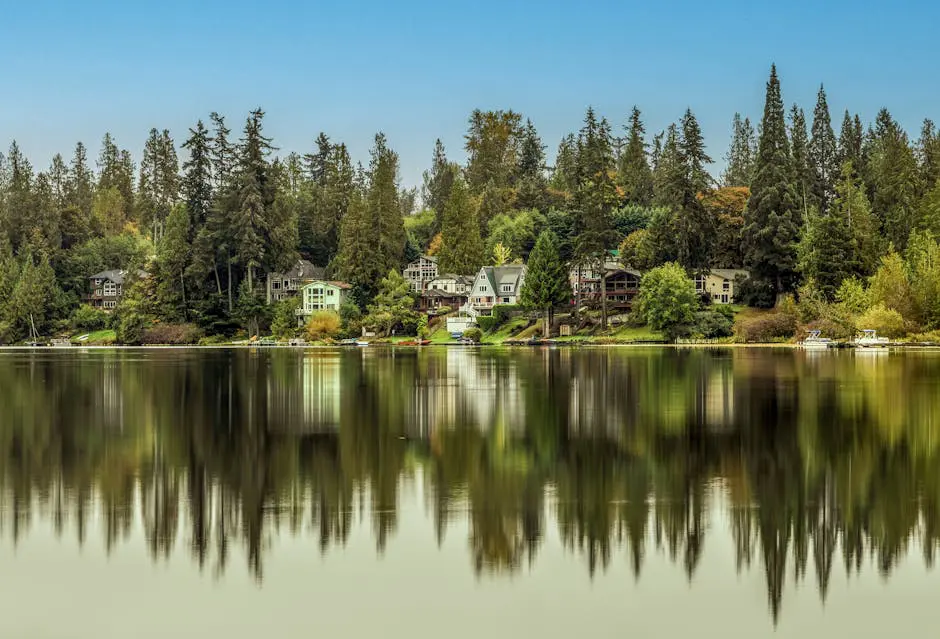 Pacific Northwest home during a rainy spring day with lush greenery and overcast skies - how pacific northwest weather