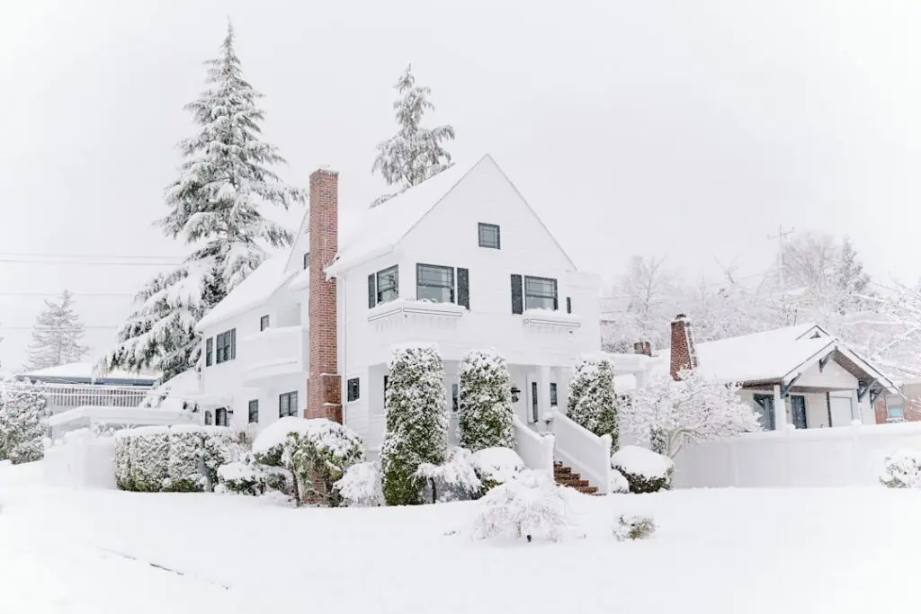 emergency HVAC repair home in winter with failed heating system